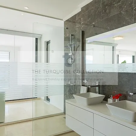 Setara - 2300 Villa